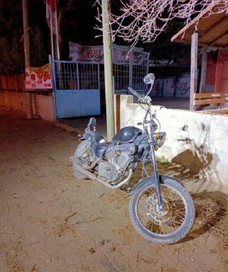 Motosiklet hırsızları kovalamaca sonucu yakalandı G2