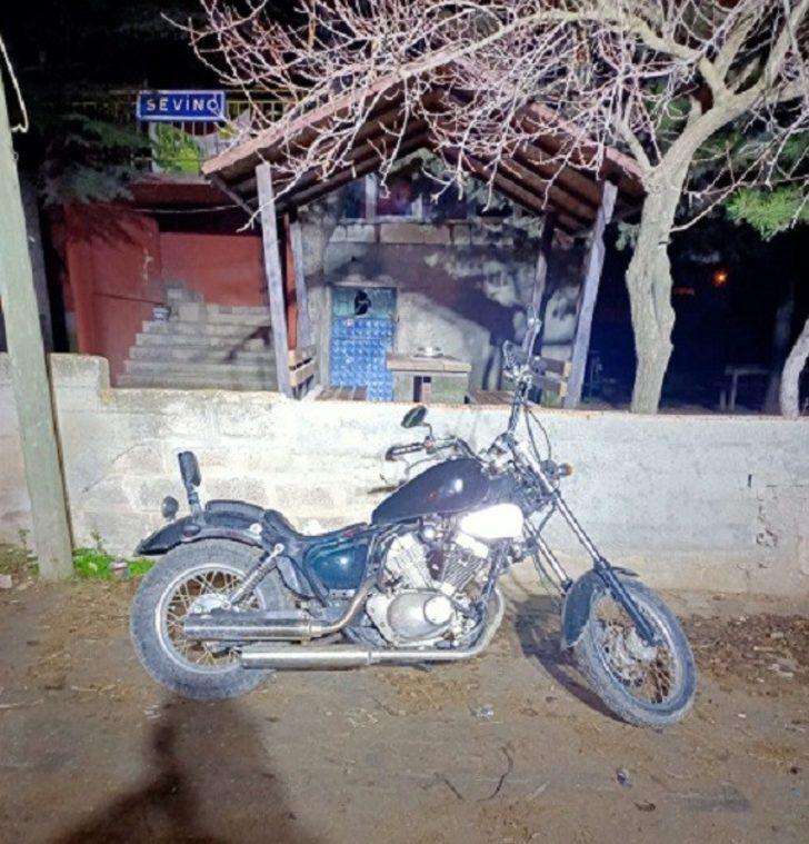 Motosiklet hırsızları kovalamaca sonucu yakalandı G3