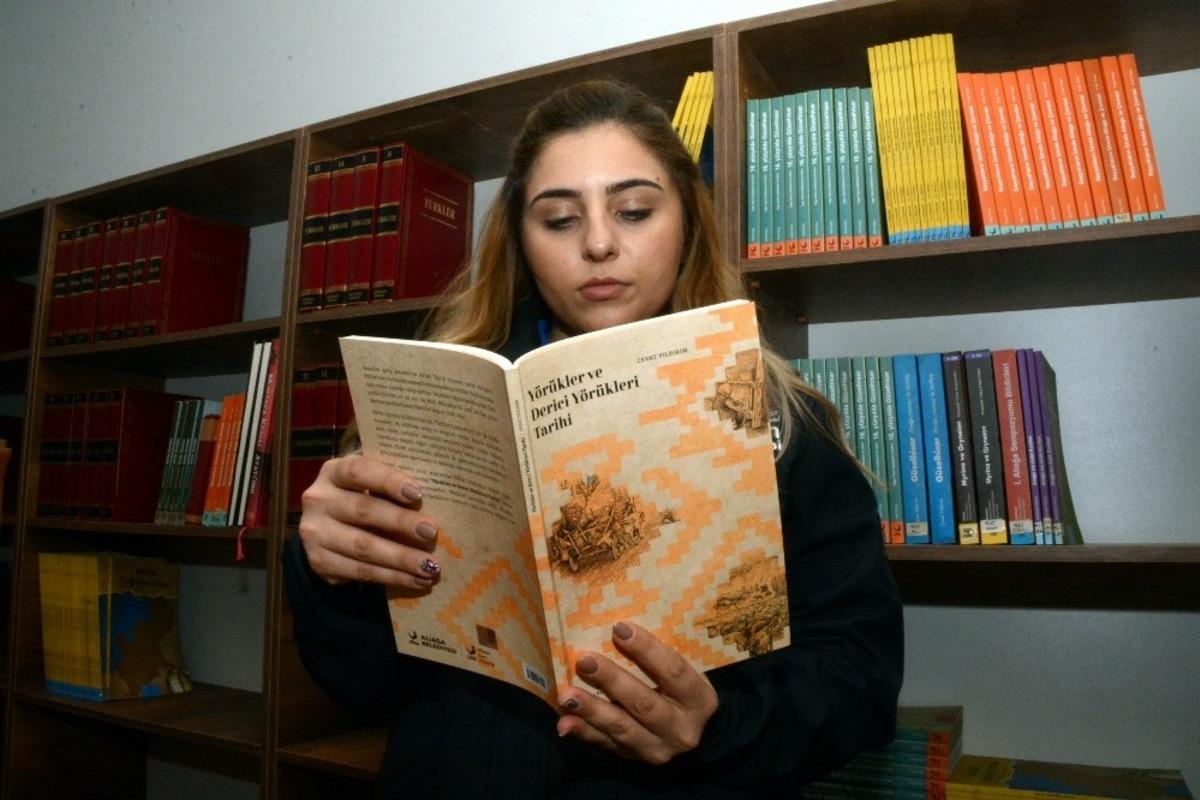 Kitapseverlere yeni yıl hediyesi Aliağa Belediyesinden