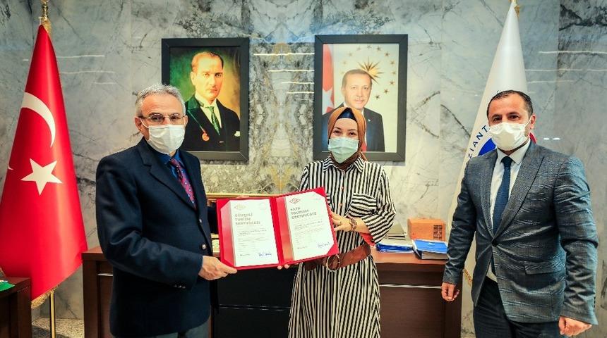 Gaziantep &Uuml;niversitesine &ouml;nemli belge