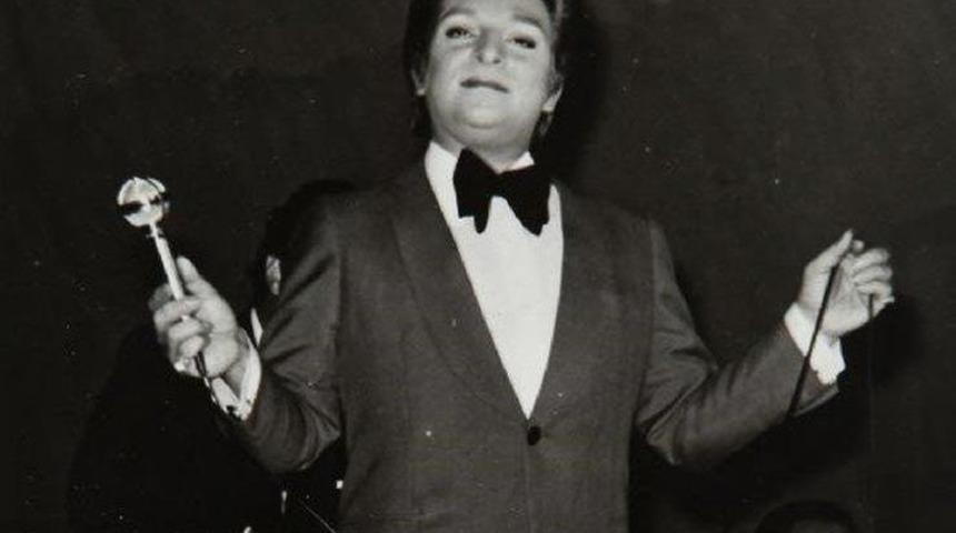 Zeki Müren’in ameliyatından önce annesine yazdığı mektup yıllar sonra duygulandırmaya devam ediyor!