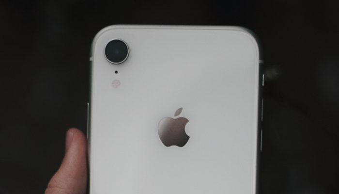 Apple iki farklı katlanabilir iPhone'u test etti!