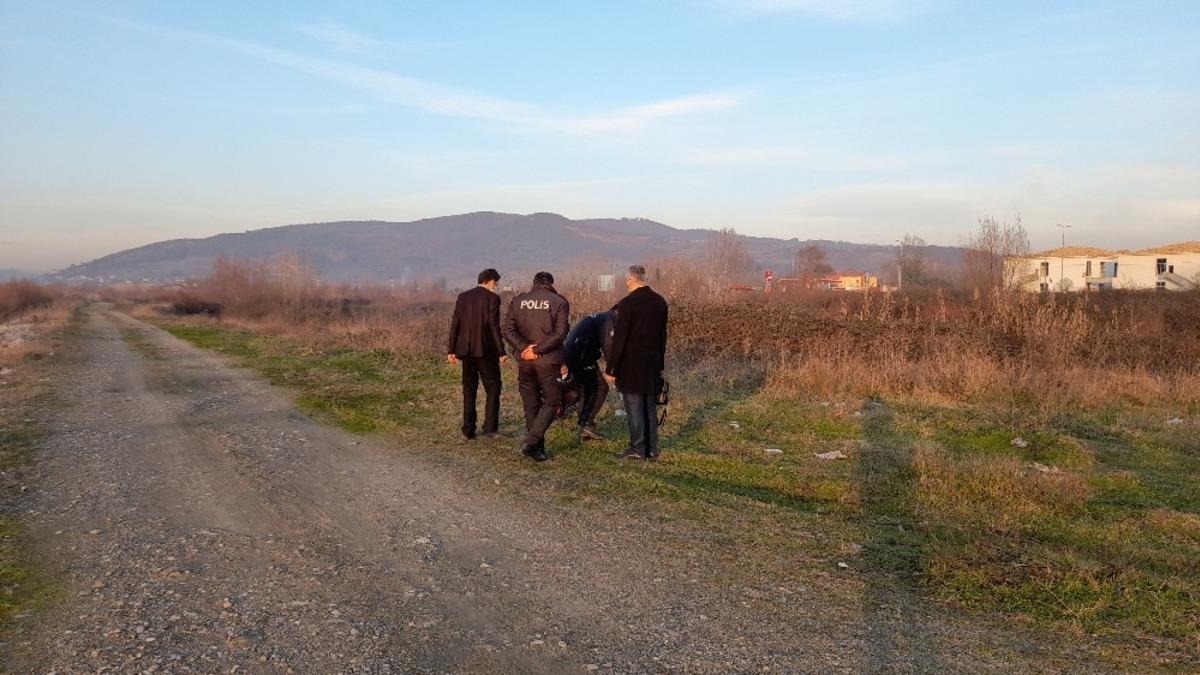 Elleri ve ayakları bağlı halde erkek cesedi bulundu