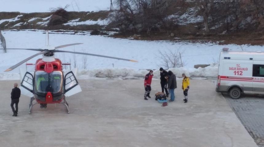 112 helikopteri 2 kez Bahçeraray’a uçtu