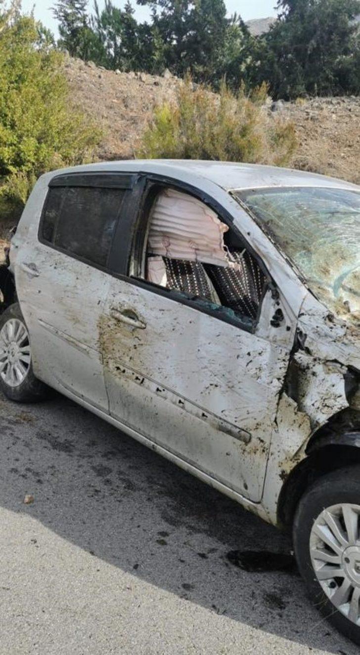 Atla çarpışan araç hurdaya döndü G3