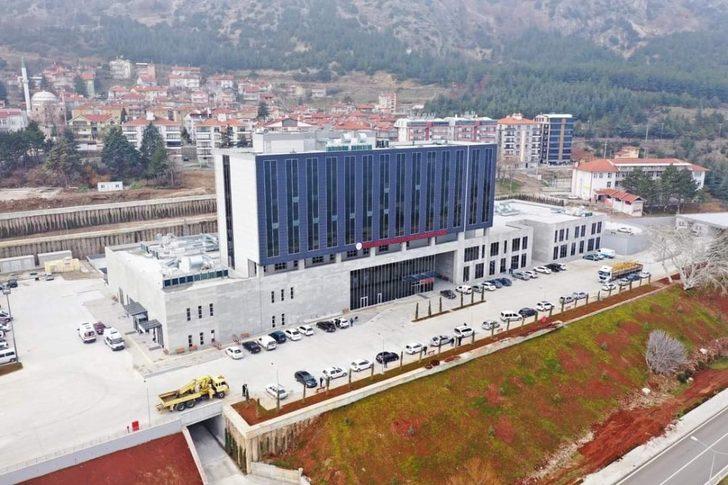 Bir döneme damga vuran Eğirdir Kemik Hastalıkları Hastanesi artık yeni binasında G1