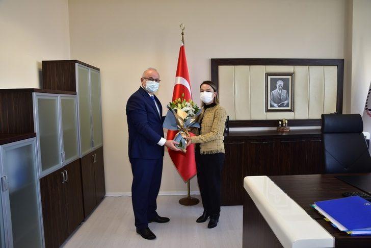 OMÜ Diş Hekimliği Fakültesi’nde devir teslim G4