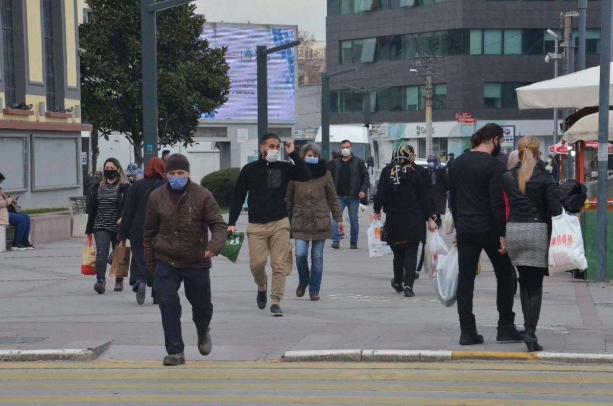 Balıkesir&rsquo;de korona vakaları 5&rsquo;te bire d&uuml;şt&uuml;