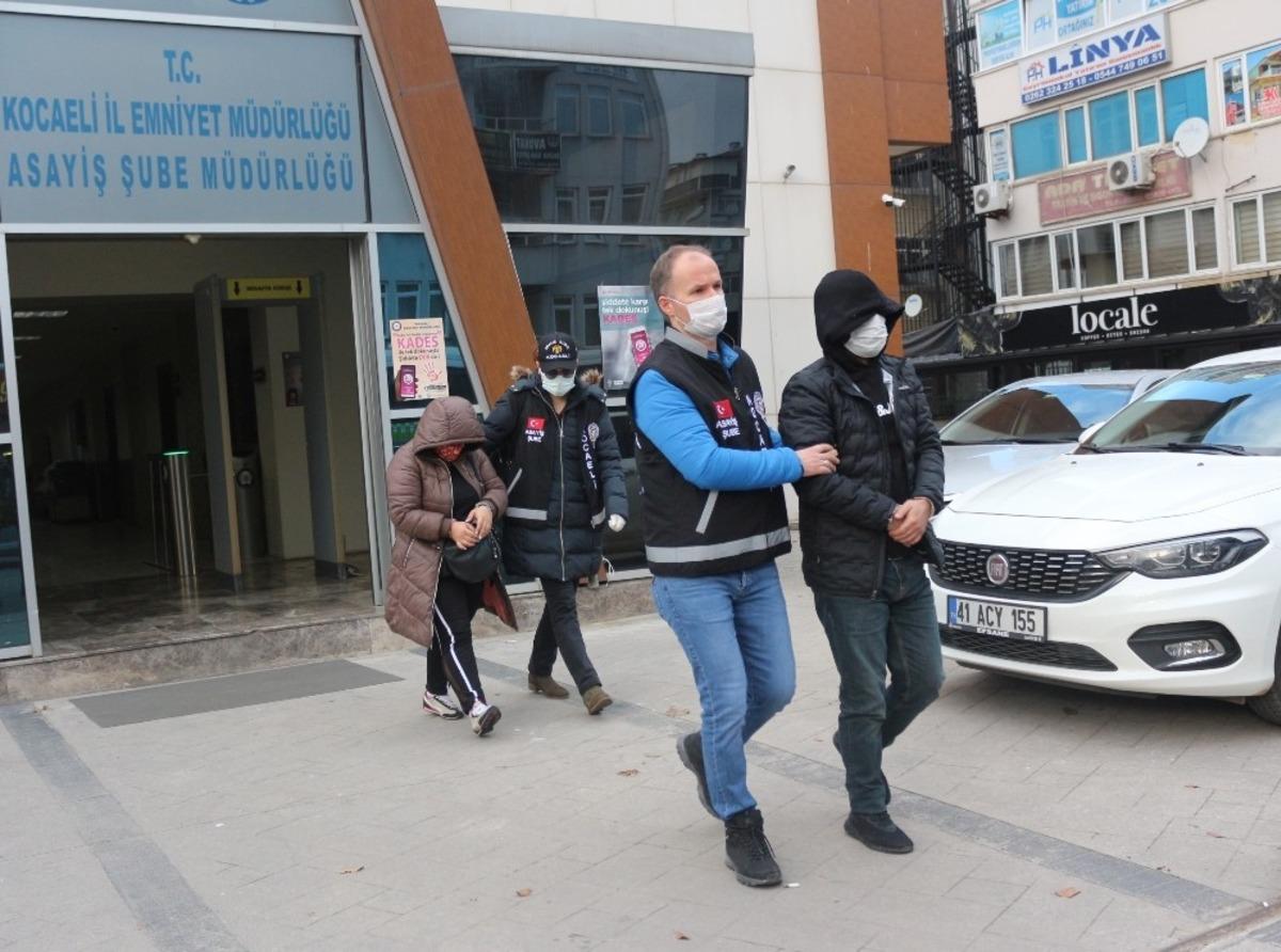 Muhasebeci fabrikanın 2 milyon TL&rsquo;si ile d&ouml;rt otomobil alarak otelde alem yaptı