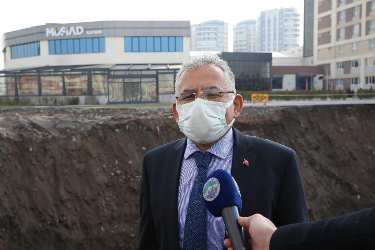 B&uuml;y&uuml;kkılı&ccedil;, "Mazeretlere sığınmıyoruz, 2021 faaliyetleri harıl harıl devam ediyor"