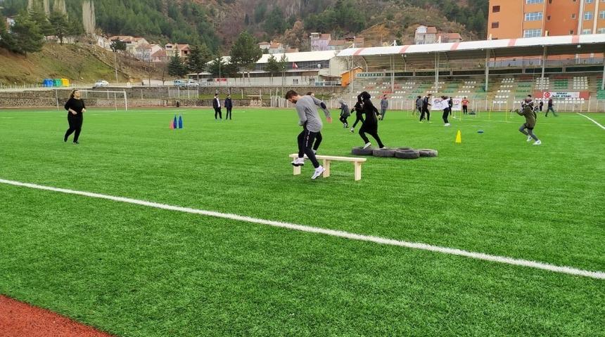 Gen&ccedil;lere &uuml;cretsiz POMEM hazırlık parkur kursu