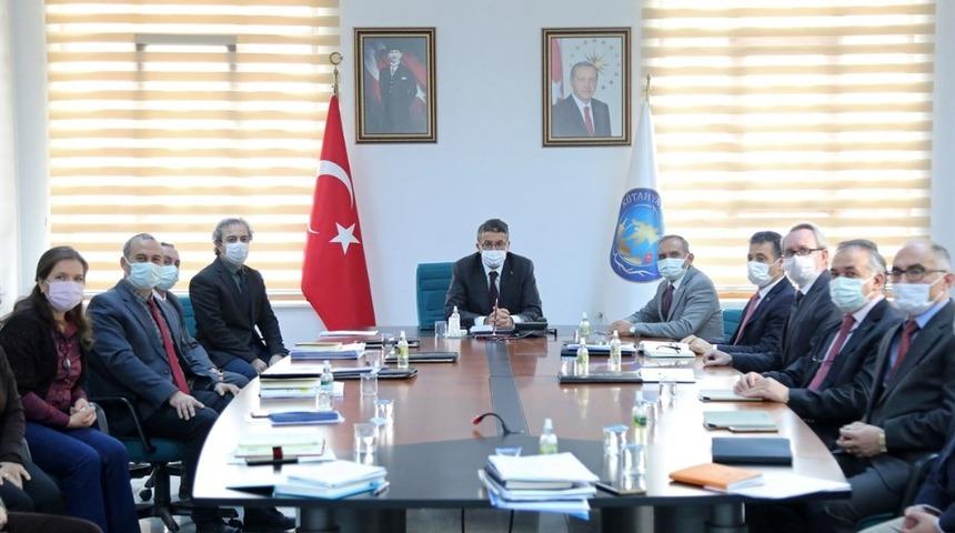 Vali Ali &Ccedil;elik: "Sahaya hakimiz"