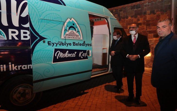 Eyyübiye’de mobil araç ile çorba dağıtımını G3