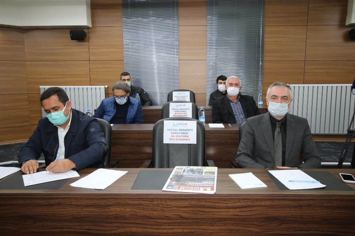 Hacılar&rsquo;da 2021&rsquo;in ilk meclis toplantısı yapıldı