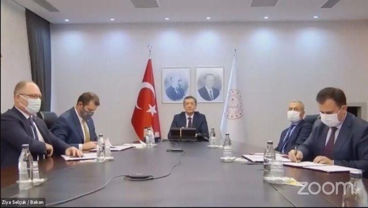 140 yeni öğretmen odası için protokol imzalandı G1