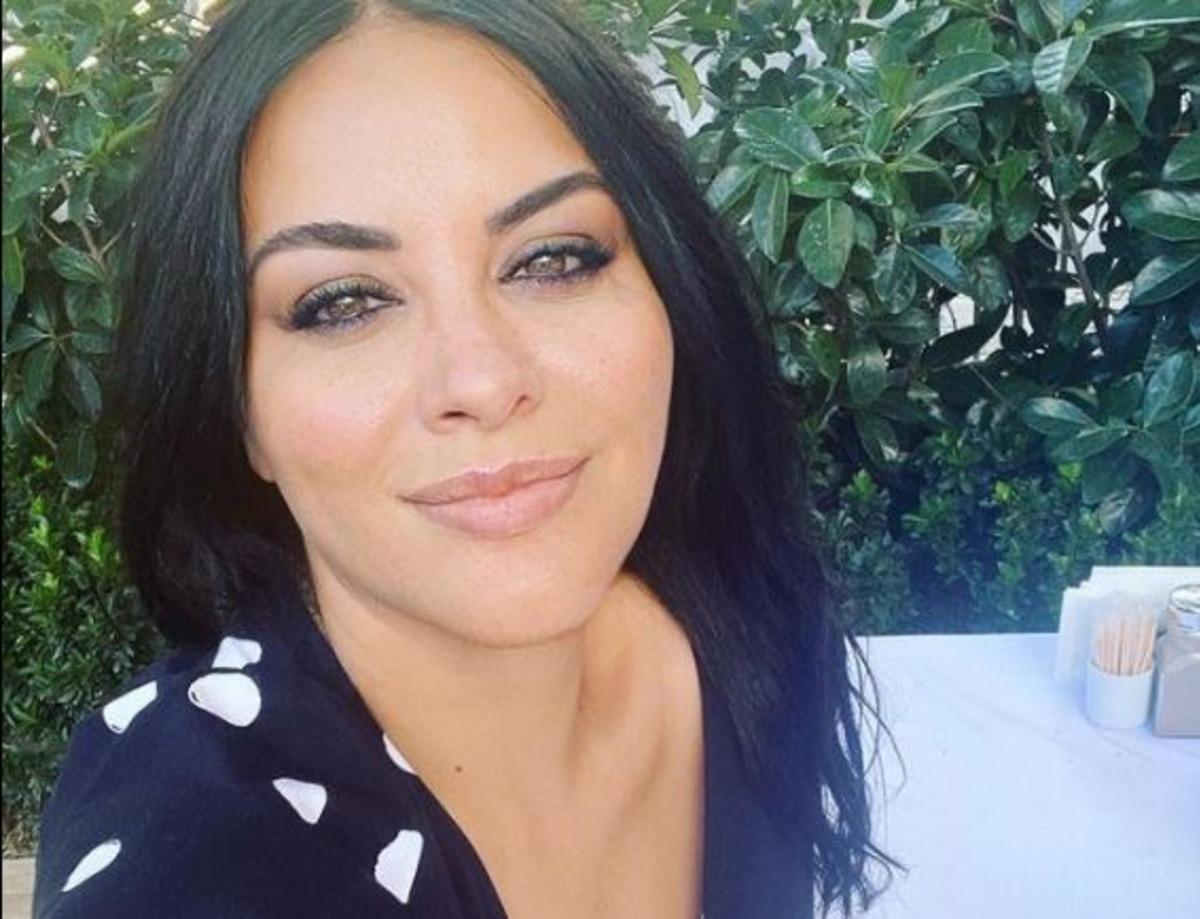 Zara'nın g&uuml;zelliği anneden! Annesini g&ouml;renler inanamadı!