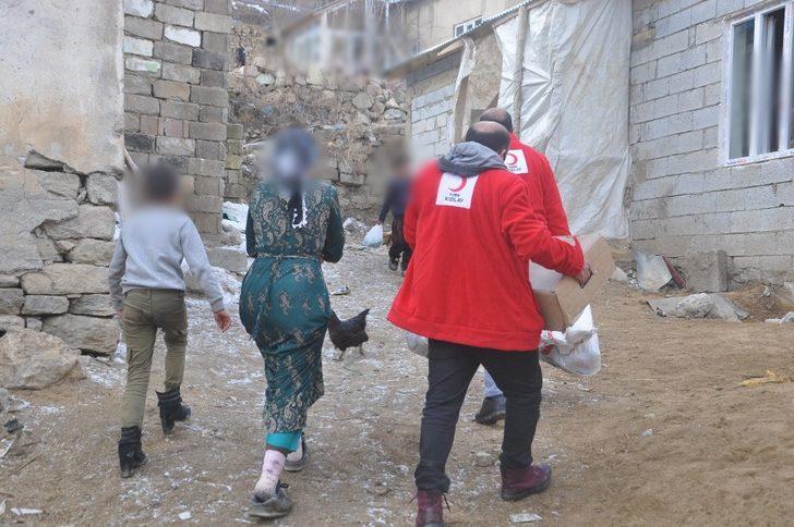 Kızılay’dan ihtiyaç sahiplerine yardım G1