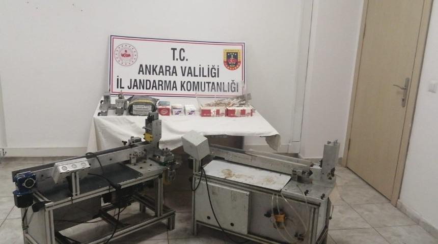 Jandarma ekiplerinden ka&ccedil;ak t&uuml;t&uuml;n operasyonu