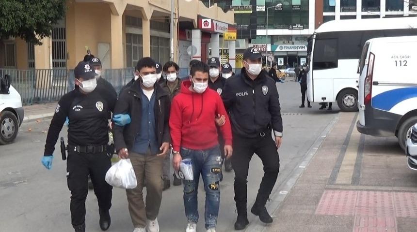 Mersin&rsquo;de DEAŞ operasyonu: 4 tutuklama