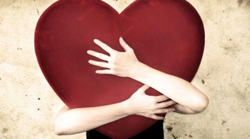 Aşk sözleri: Sevgiliye gönderilecek en anlamlı aşk sözleri