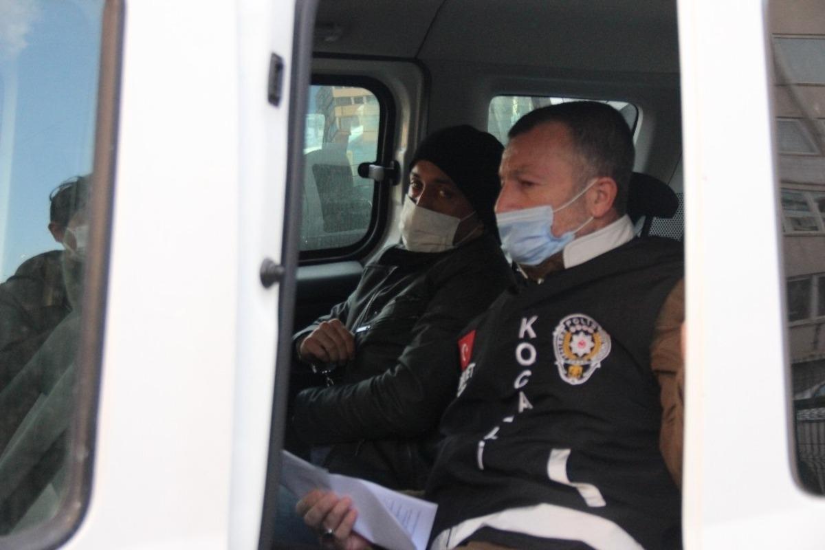 &Ccedil;ocuklarının g&ouml;z&uuml; &ouml;n&uuml;nde eski eşini &ouml;ld&uuml;ren zanlı adliyeye sevk edildi