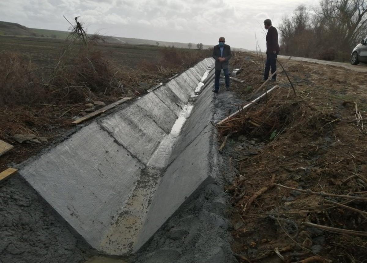 Uzunk&ouml;pr&uuml;&rsquo;ye devlet-vatandaş işbirliğiyle 4 bin 70 metre sulama kanalı
