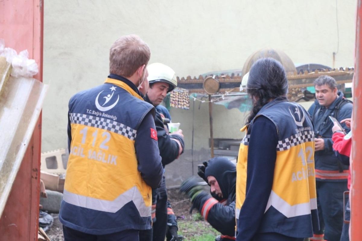 Depo yangını paniğe neden oldu