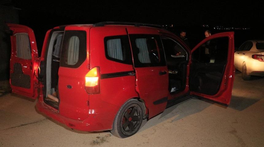 Adana'da gece yarısı film sahnelerini aratmayan kovalamaca