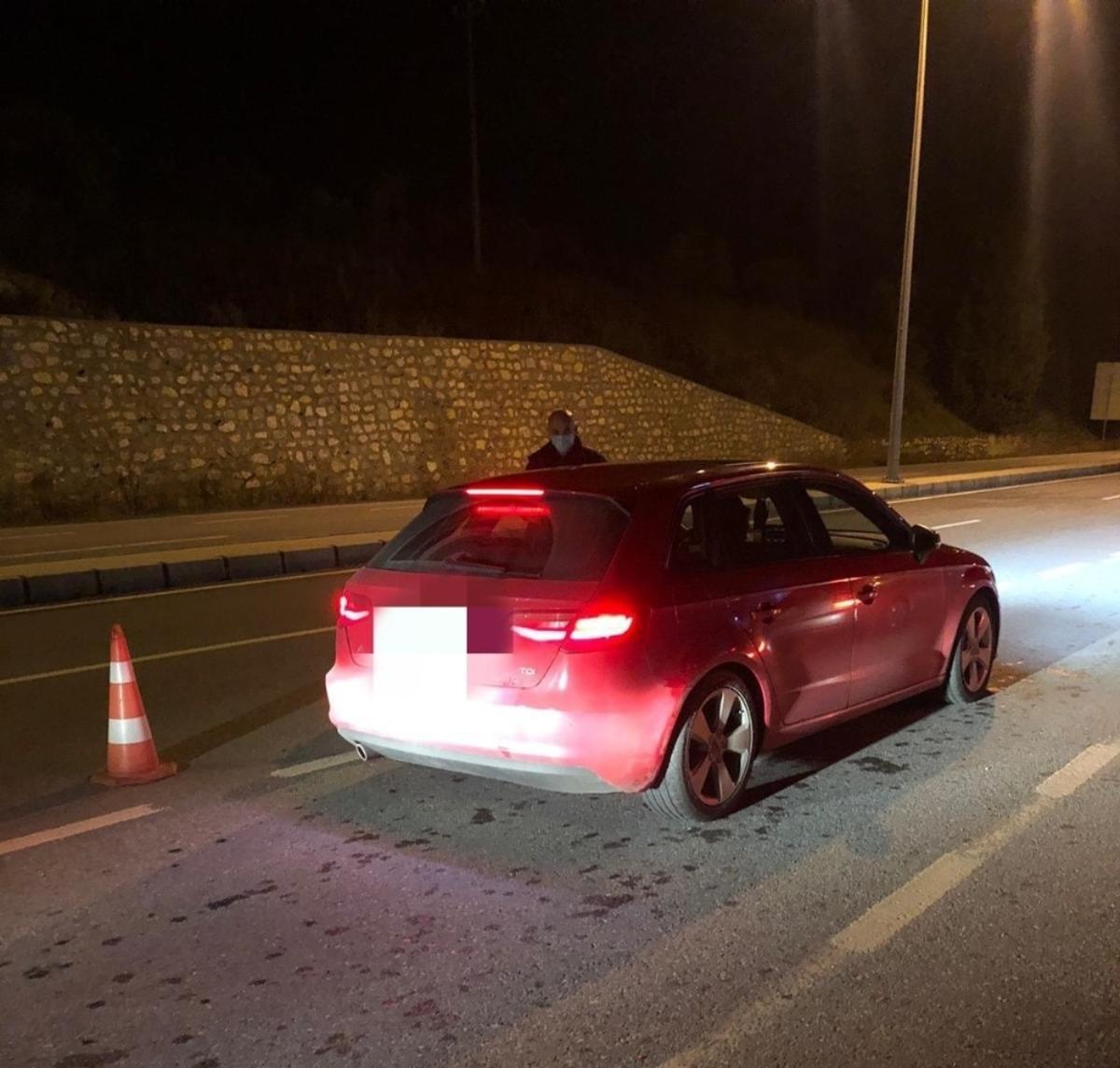 Kuşadası&rsquo;nda kısıtlamaya uymayan 47 kişiye 148 bin 50 lira ceza kesildi