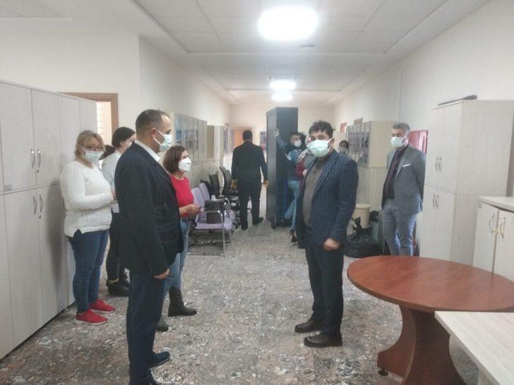 ADÜ Rektörü Aldemir, enstitüleri yeni binasında incelemelerde bulundu G1