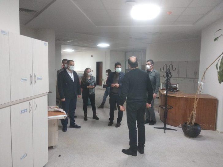 ADÜ Rektörü Aldemir, enstitüleri yeni binasında incelemelerde bulundu G4