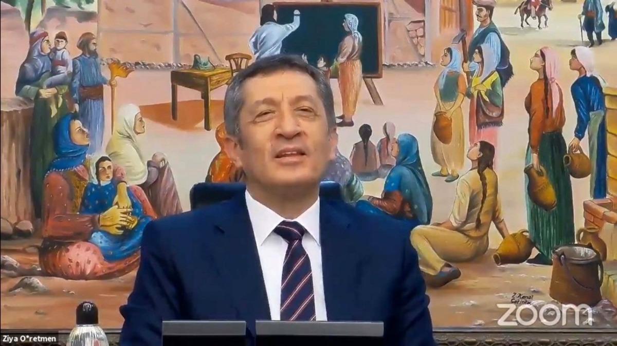 Milli Eğitim Bakanı Sel&ccedil;uk: "Daha g&uuml;zel g&uuml;nler g&ouml;receğiz"