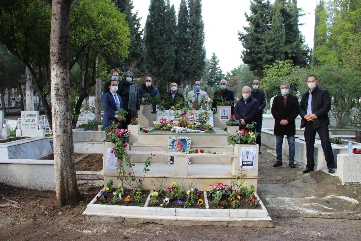 Hayırsever Salih İşg&ouml;ren&rsquo;e kabri başında anma