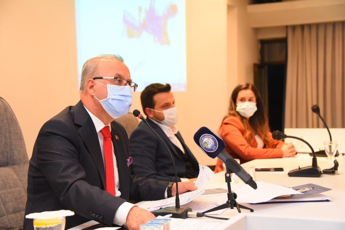 Salihli&rsquo;de yılın ilk meclisi toplandı