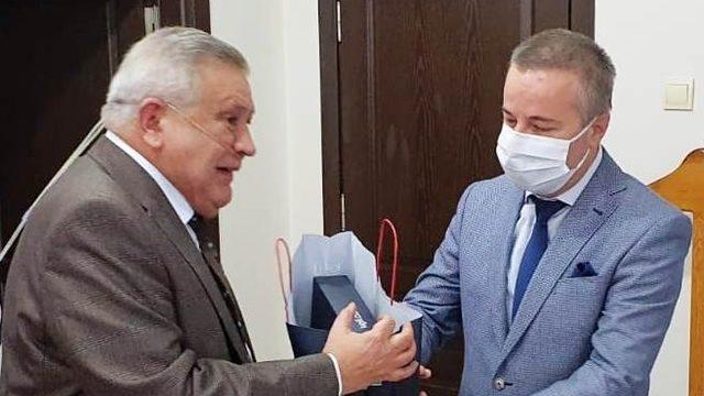 Karacasu Memnune İnci MYO Kovid-19 mücadelesiyle örnek oldu