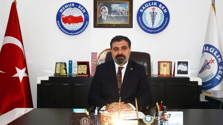 Kulu&ouml;zt&uuml;rk: "Sağlık&ccedil;ılar enflasyona ezdirilmemeli"