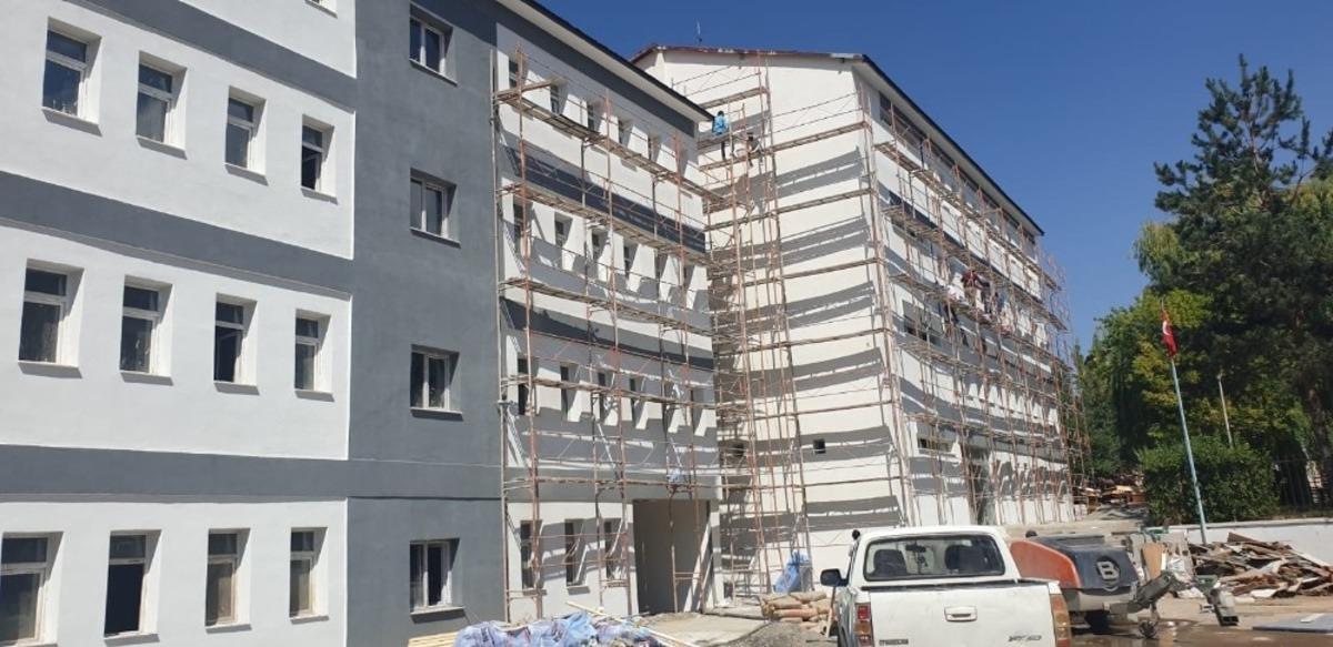 Erzurum&rsquo;da okullar depreme karşı g&uuml;&ccedil;lendiriliyor