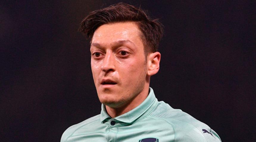  Mesut Özil'e sponsor formülü