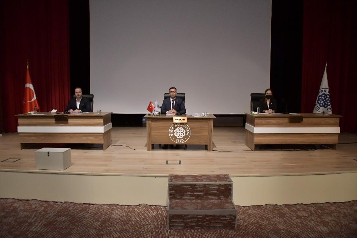 Biga Belediyesi&rsquo;nin 2021 yılının ilk meclis toplantısı ger&ccedil;ekleştirildi