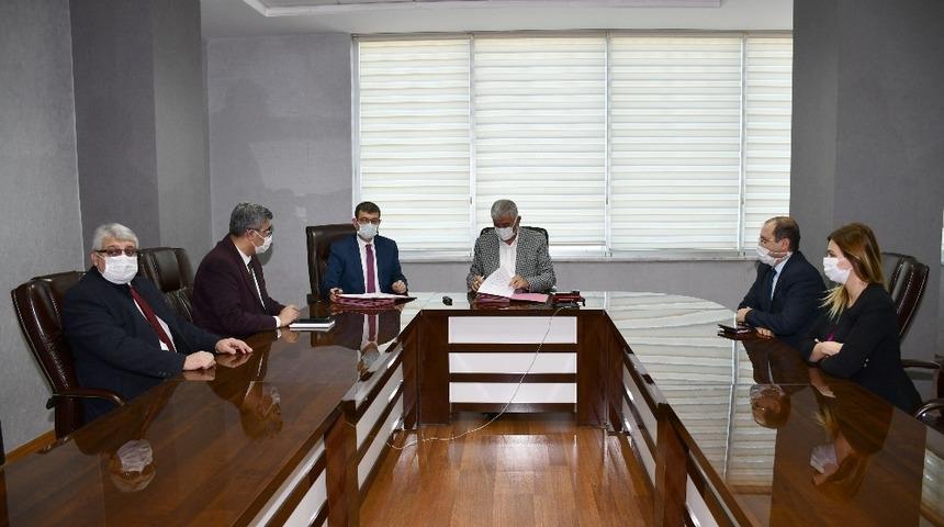 ATSO ile Halkbank arasında protokol imzalandı