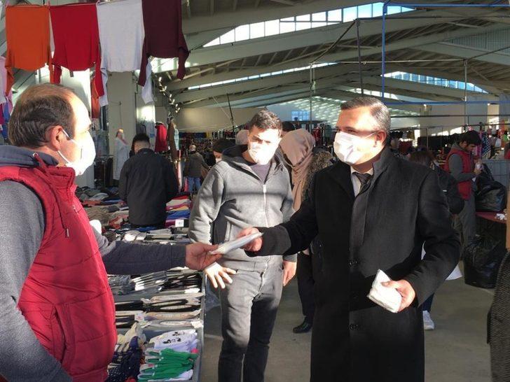 AK Parti’den esnaf ve vatandaşa maske G4