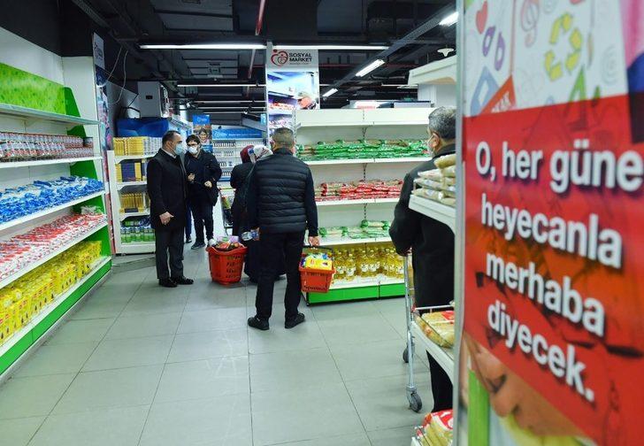 Beyoğlu’nda ihtiyaç sahiplerinin yüzü sosyal market ile gülüyor G1
