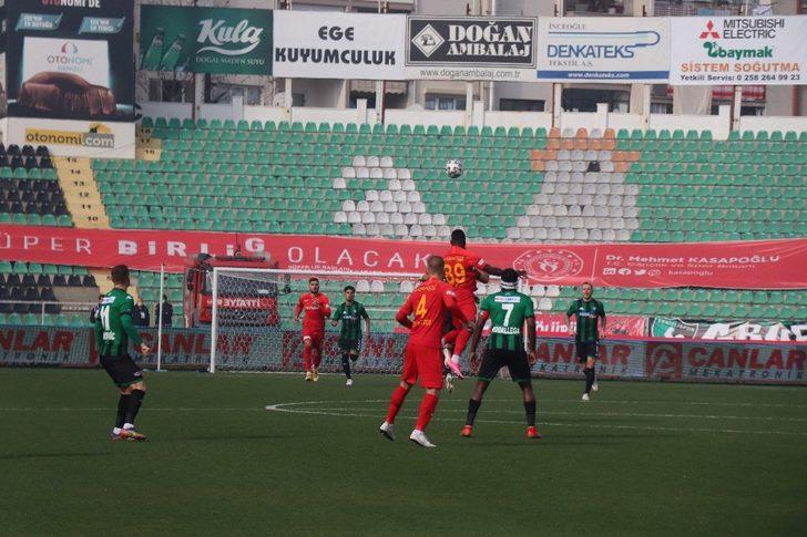 Süper Lig: Denizlispor: 0 - HK Kayserispor: 1 (İlk yarı) G3