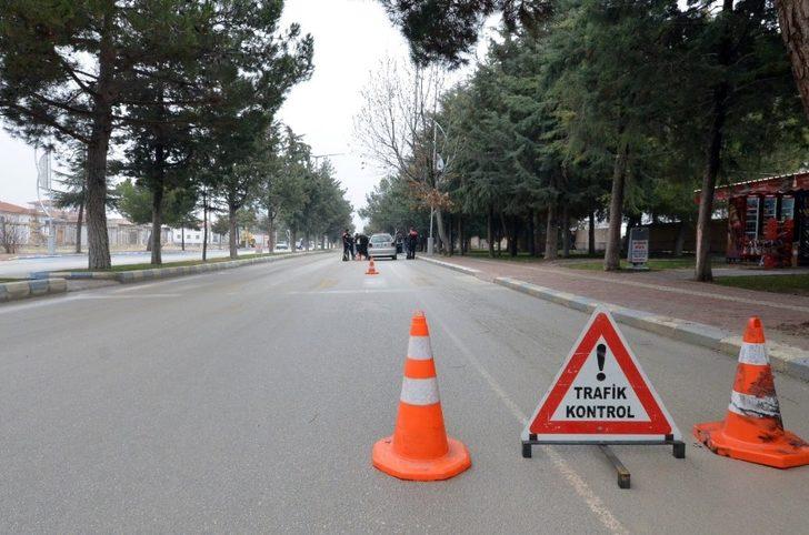 Burdur’da 1 haftada 605 araç sürücüsüne ceza G4