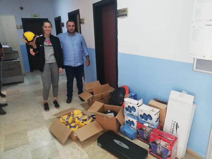 Büyükşehir’den amatör spor kulüplerine malzeme desteği G1