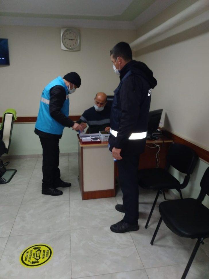 Şuhut’ta kuaför ve berberlere korona denetimi G3