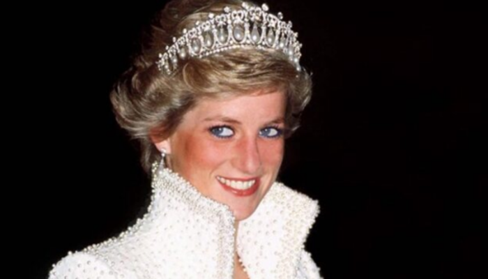 Prenses Diana’dan modern modacıların bile takdir edebileceği püf noktalar!