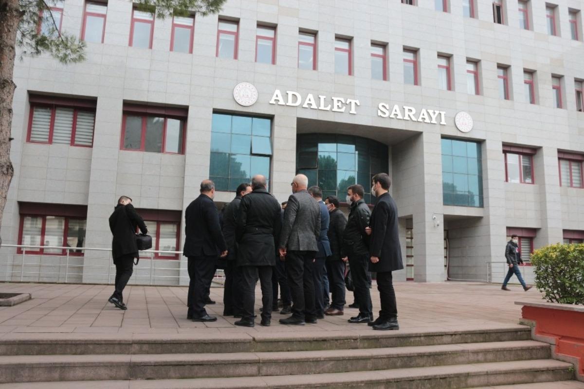 AK Parti&rsquo;den Ataklı, Sağlar ve Başbuğ hakkında su&ccedil; duyurusu