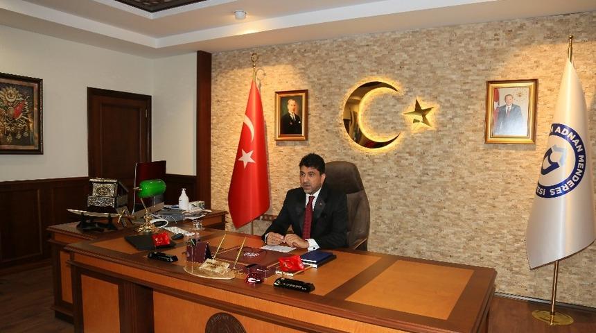 AD&Uuml; Rekt&ouml;r&uuml; Aldemir; "Kaos peşinde olanların kirli senaryosunu reddediyoruz"