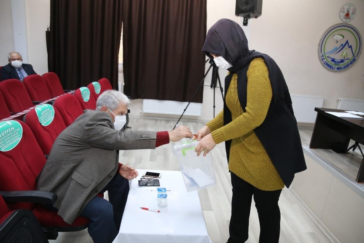 &Ccedil;ameli Belediye Meclisi Denetim Komisyonu belirlendi